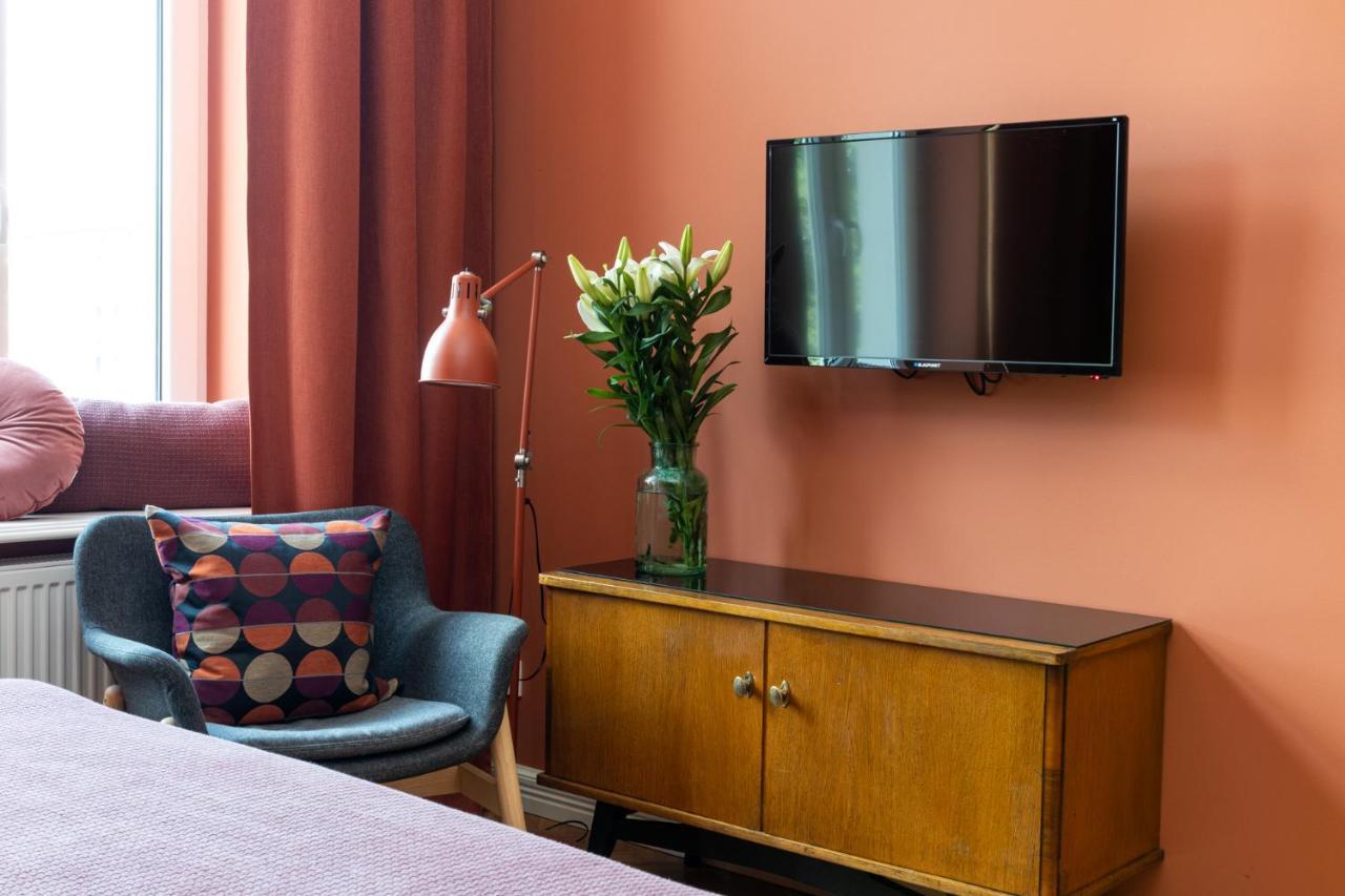 Barbacan Suites - Old Town Apartments - By Upstairs كراكوفيا المظهر الخارجي الصورة