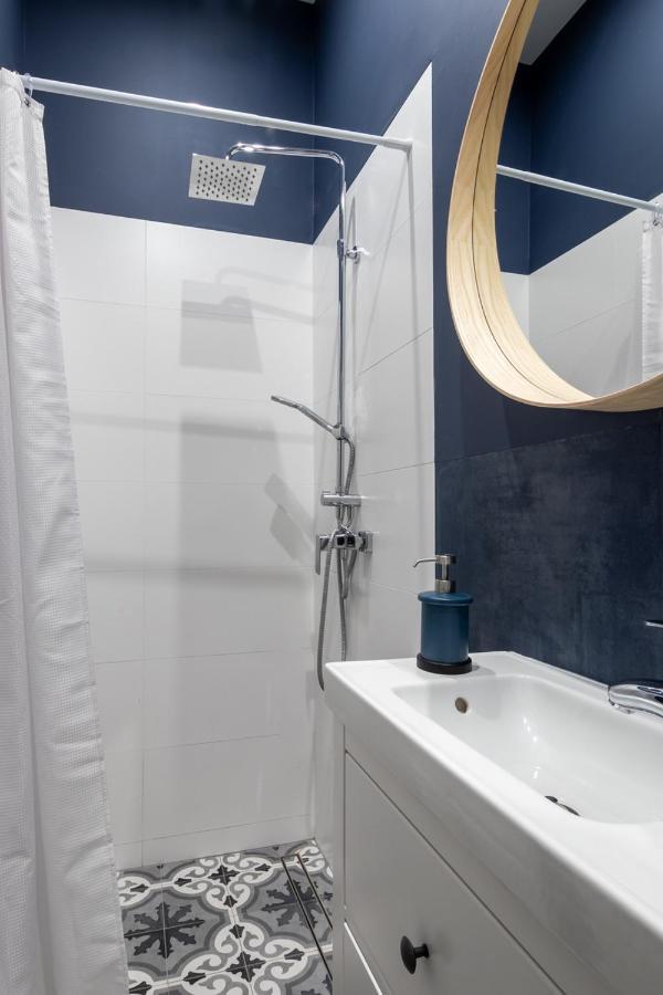 Barbacan Suites - Old Town Apartments - By Upstairs كراكوفيا المظهر الخارجي الصورة